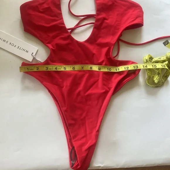 White Fox Boutique Columbia One-Piece Swimsuit Red ❤️ Sz Medium NWT - Picture 8 of 12
